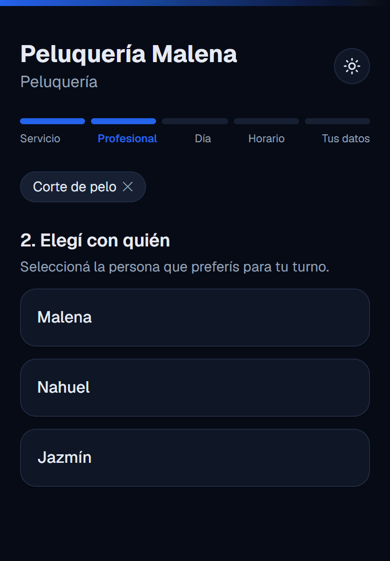 Paso 2 de la reserva en una peluquería: elegir con qué profesional atenderse
