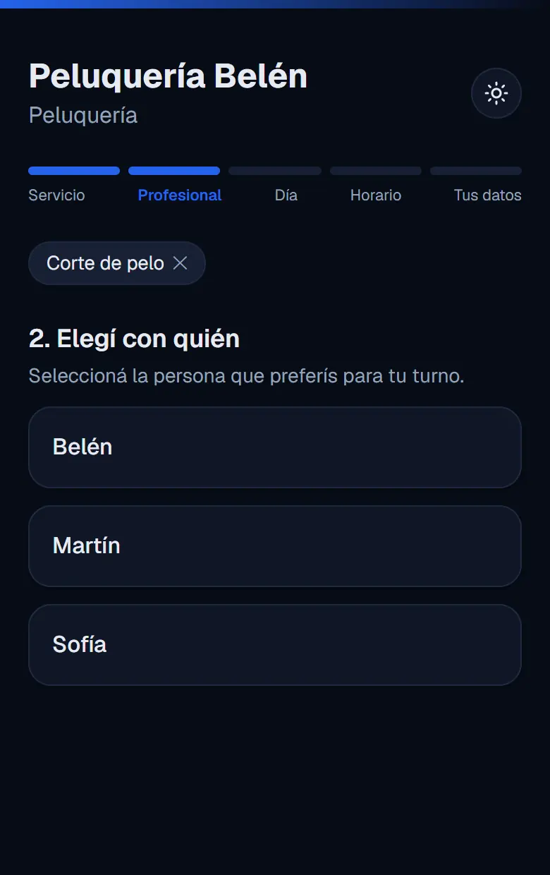 Paso 2 de la reserva: elegir con qué profesional atenderse
