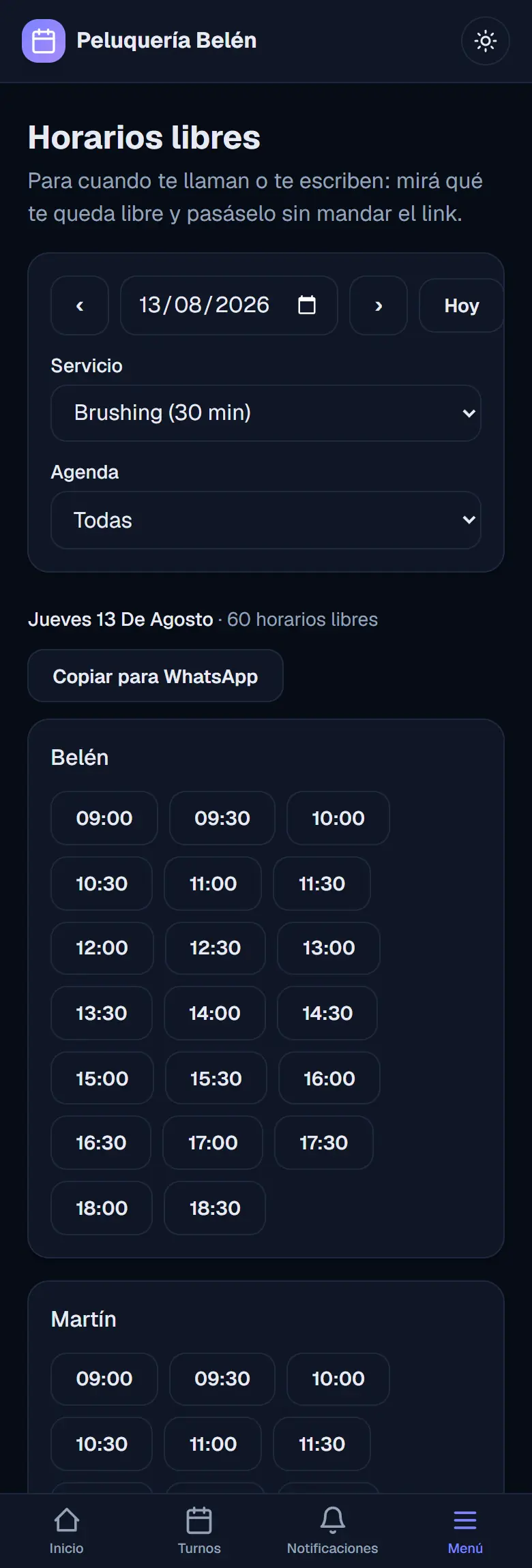Pantalla de Horarios libres: el día elegido, el servicio, la agenda y los horarios que quedan libres agrupados por persona